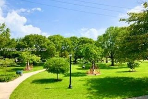 Купить кондоминиум в Майами-Бич, Флорида 1 спальня, 49.24м2, № 2058452 - фото 17