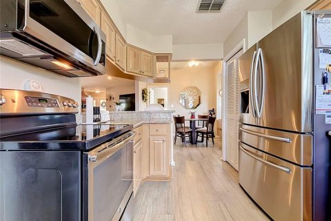 Casa en venta en Haines City, Florida, 2 dormitorios, 153.29 m2 № 2387318 - foto 23