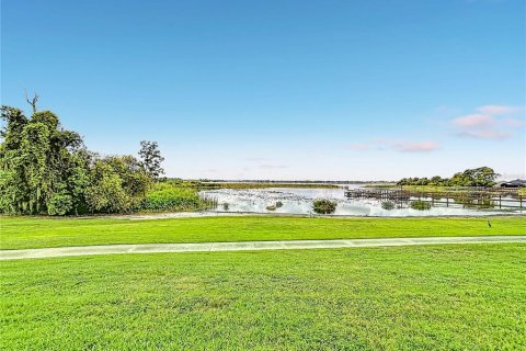 Casa en venta en Haines City, Florida, 2 dormitorios, 153.29 m2 № 2387318 - foto 2