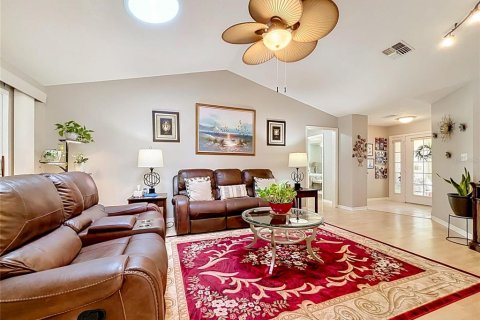 Casa en venta en Haines City, Florida, 2 dormitorios, 153.29 m2 № 2387318 - foto 10
