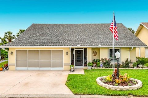 Casa en Haines City, Florida 2 dormitorios, 153.29 m2 № 2387318
