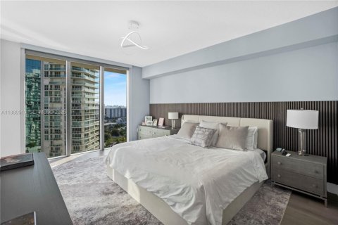 Condo in Sunny Isles Beach, Florida, 3 bedrooms № 2076814 - photo 18