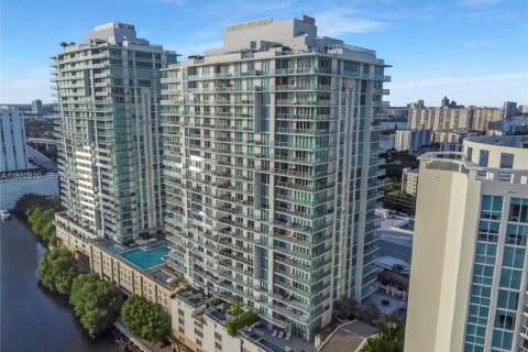 Condo in Sunny Isles Beach, Florida, 3 bedrooms № 2076814 - photo 30