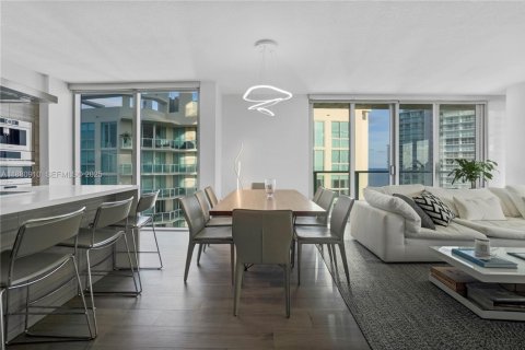 Condo in Sunny Isles Beach, Florida, 3 bedrooms № 2076814 - photo 14