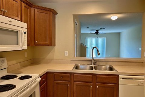 Adosado en venta en Clearwater, Florida, 2 dormitorios, 106.47 m2 № 2098961 - foto 5