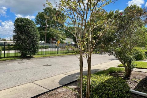 Adosado en venta en Clearwater, Florida, 2 dormitorios, 106.47 m2 № 2098961 - foto 2