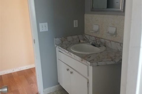 Casa en venta en Spring Hill, Florida, 2 dormitorios, 108.7 m2 № 2107446 - foto 13