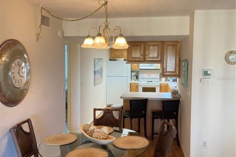 Condominio en alquiler en Venice, Florida, 2 dormitorios, 99.87 m2 № 2096088 - foto 3