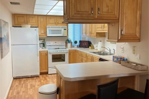 Condominio en alquiler en Venice, Florida, 2 dormitorios, 99.87 m2 № 2096088 - foto 4