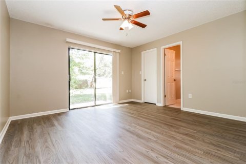 House in Tampa, Florida 3 bedrooms, 107.4 sq.m. № 1822770 - photo 10