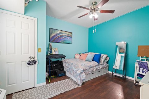 House in Cocoa Beach, Florida 2 bedrooms, 140.38 sq.m. № 1829100 - photo 15
