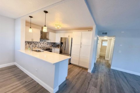 Copropriété à louer à Winter Park, Floride: 2 chambres, 105.91 m2 № 2167069 - photo 8
