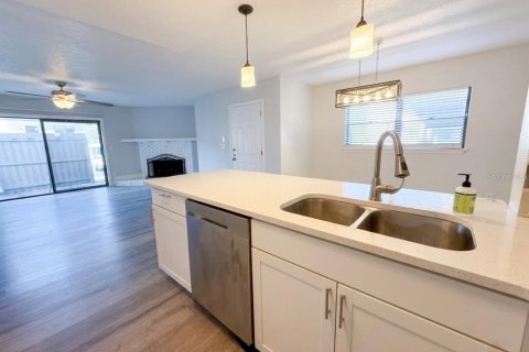 Copropriété à louer à Winter Park, Floride: 2 chambres, 105.91 m2 № 2167069 - photo 6