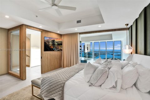 Copropriété à louer à Miami, Floride: 3 chambres, 268.3 m2 № 1925796 - photo 20