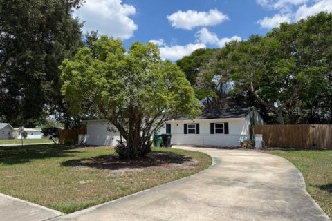 Villa ou maison à vendre à Winter Park, Floride: 3 chambres, 104.24 m2 № 2122865 - photo 2