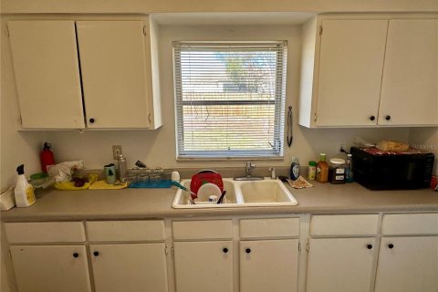 House in Deltona, Florida 2 bedrooms, 89.65 sq.m. № 1531978 - photo 7