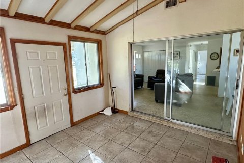 House in Deltona, Florida 2 bedrooms, 89.65 sq.m. № 1531978 - photo 11