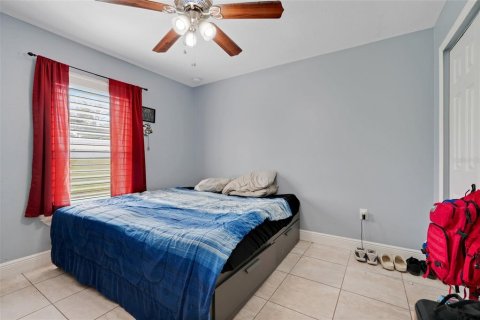 House in Kissimmee, Florida 4 bedrooms, 185.71 sq.m. № 1643071 - photo 23