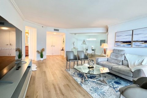 Copropriété à louer à Riviera Beach, Floride: 2 chambres, 149.02 m2 № 1946478 - photo 3