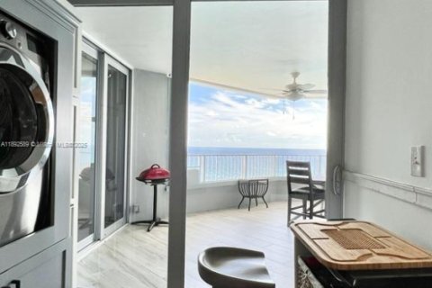 Copropriété à louer à Riviera Beach, Floride: 2 chambres, 149.02 m2 № 1946478 - photo 12