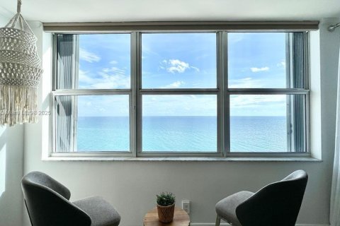 Copropriété à louer à Riviera Beach, Floride: 2 chambres, 149.02 m2 № 1946478 - photo 15