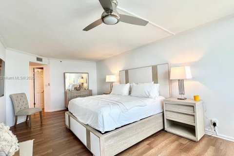 Copropriété à louer à Riviera Beach, Floride: 2 chambres, 149.02 m2 № 1946478 - photo 17
