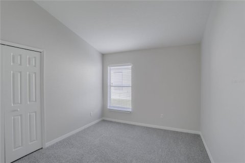 House in Orlando, Florida 4 bedrooms, 190.73 sq.m. № 2203040 - photo 22