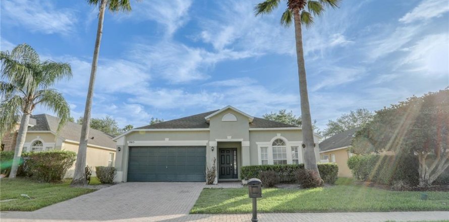 House in Orlando, Florida 4 bedrooms, 190.73 sq.m. № 2203040