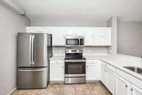 Casa en alquiler en Orlando, Florida, 3 dormitorios, 145.86 m2 № 1902744 - foto 4