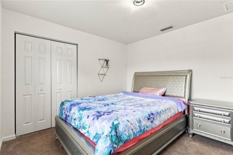 Townhouse in Port Orange, Florida 4 bedrooms, 182.09 sq.m. № 2312877 - photo 28