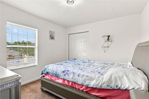 Townhouse in Port Orange, Florida 4 bedrooms, 182.09 sq.m. № 2312877 - photo 27