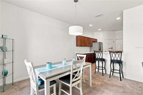 Townhouse in Port Orange, Florida 4 bedrooms, 182.09 sq.m. № 2312877 - photo 19