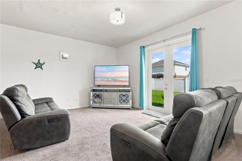 Townhouse in Port Orange, Florida 4 bedrooms, 182.09 sq.m. № 2312877 - photo 16