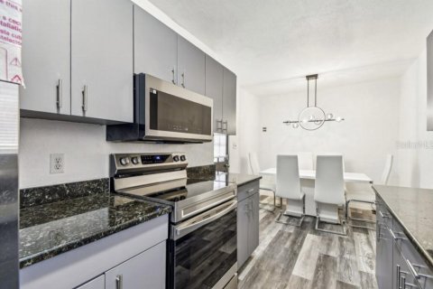 Casa en venta en Sarasota, Florida, 4 dormitorios, 204.38 m2 № 1722312 - foto 8