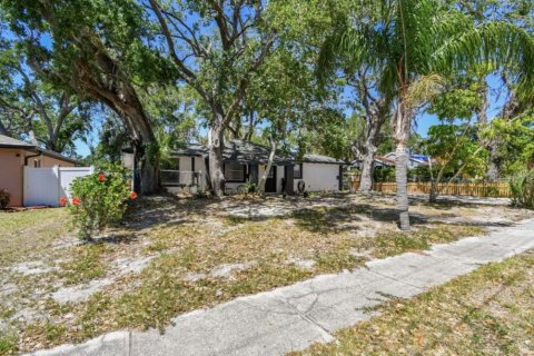 Casa en venta en Sarasota, Florida, 4 dormitorios, 204.38 m2 № 1722312 - foto 5