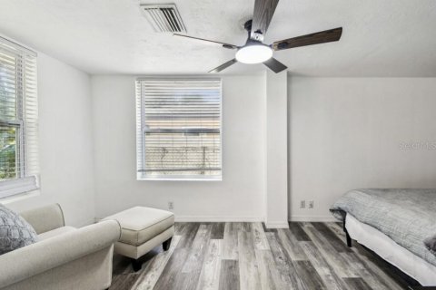 Casa en venta en Sarasota, Florida, 4 dormitorios, 204.38 m2 № 1722312 - foto 21
