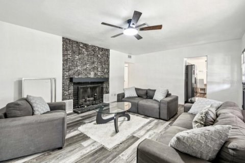 Casa en venta en Sarasota, Florida, 4 dormitorios, 204.38 m2 № 1722312 - foto 13