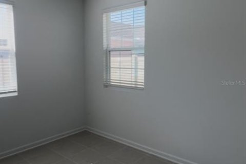 Townhouse in TOHOQUA in Kissimmee, Florida 3 bedrooms, 163.04 sq.m. № 1910530 - photo 6