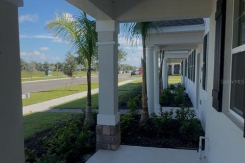 Townhouse in TOHOQUA in Kissimmee, Florida 3 bedrooms, 163.04 sq.m. № 1910530 - photo 2