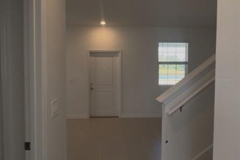 Townhouse in TOHOQUA in Kissimmee, Florida 3 bedrooms, 163.04 sq.m. № 1910530 - photo 3
