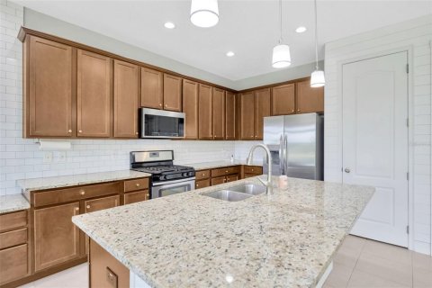 Villa ou maison à louer à Apollo Beach, Floride: 5 chambres, 250.28 m2 № 2399335 - photo 7