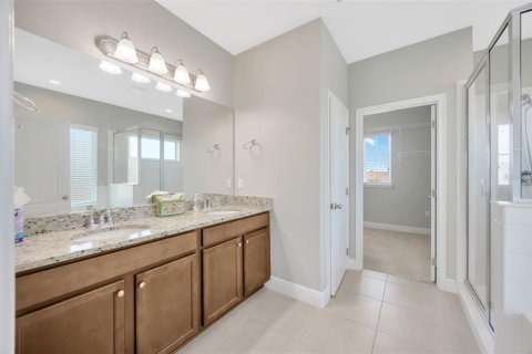 Villa ou maison à louer à Apollo Beach, Floride: 5 chambres, 250.28 m2 № 2399335 - photo 20