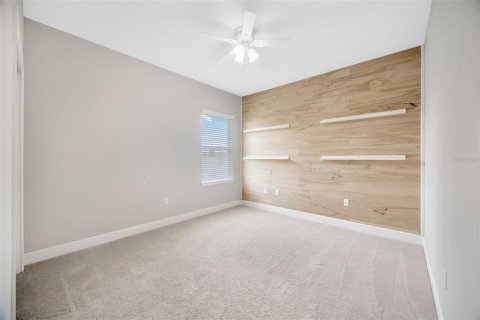 Villa ou maison à louer à Apollo Beach, Floride: 5 chambres, 250.28 m2 № 2399335 - photo 23