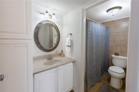 Condominio en alquiler en Sunny Isles Beach, Florida, 2 dormitorios, 95.78 m2 № 2026917 - foto 26