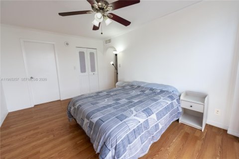 Condominio en alquiler en Sunny Isles Beach, Florida, 2 dormitorios, 95.78 m2 № 2026917 - foto 10