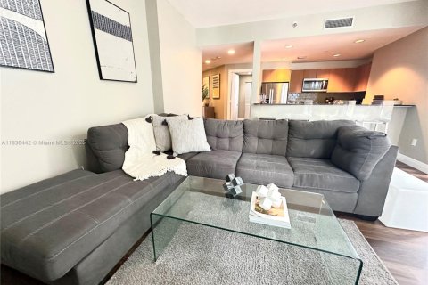 Copropriété à louer à Miami, Floride: 2 chambres, 117.8 m2 № 1935281 - photo 20