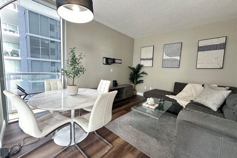 Condo à Miami, Floride, 2 chambres  № 1935281