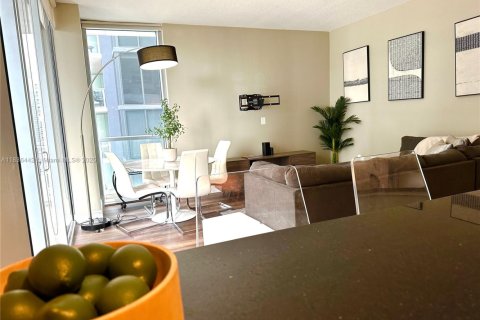 Copropriété à louer à Miami, Floride: 2 chambres, 117.8 m2 № 1935281 - photo 5