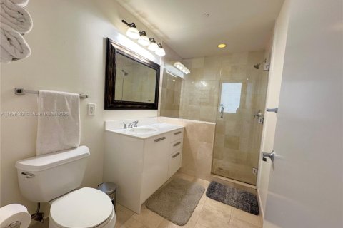 Copropriété à louer à Miami, Floride: 2 chambres, 117.8 m2 № 1935281 - photo 13