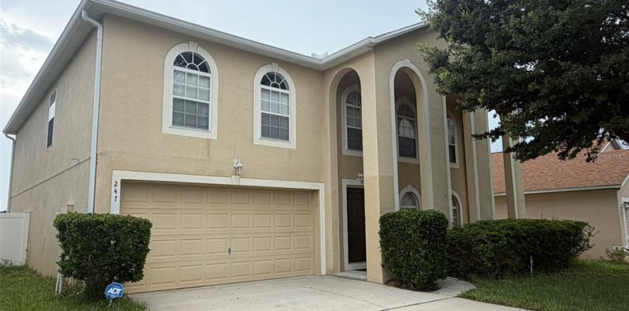 Casa en Davenport, Florida 4 dormitorios, 280.01 m2 № 2227453